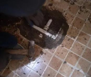 夹江卫生间漏水维修公司为您分享下卫生间渗水如何处理及注意事项